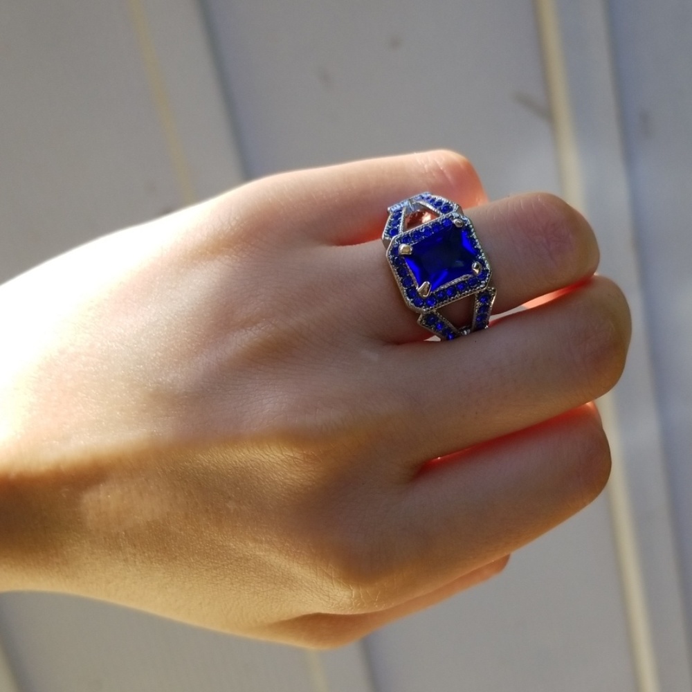 New Blue Elegant Wedding Ring - Picture 8 of 8
